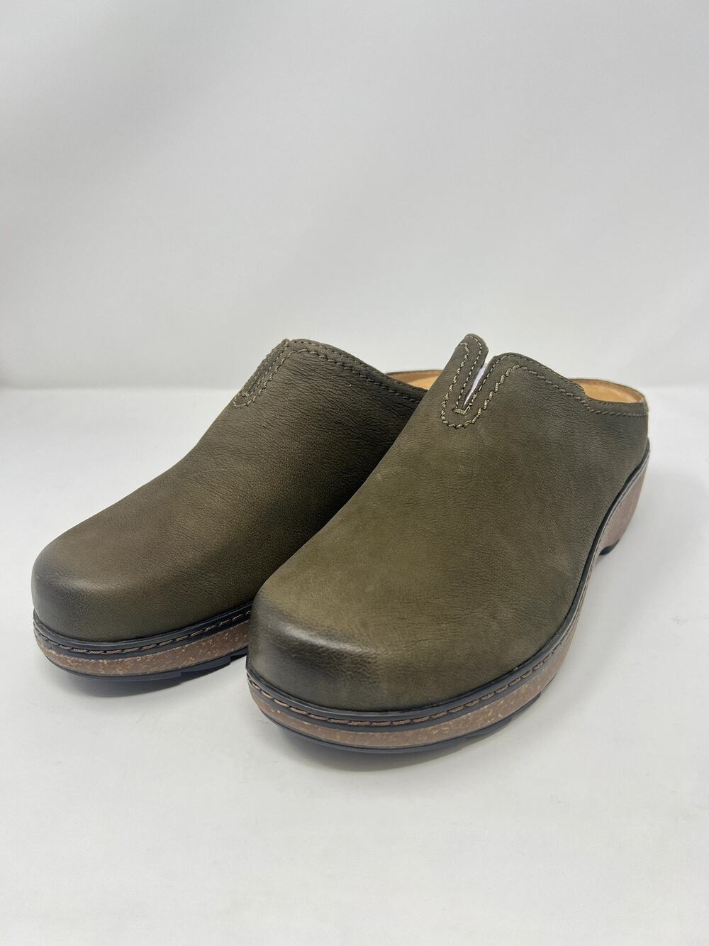 Earth Women's 7.5W Kolia Green Slip-On Comfort Shoes